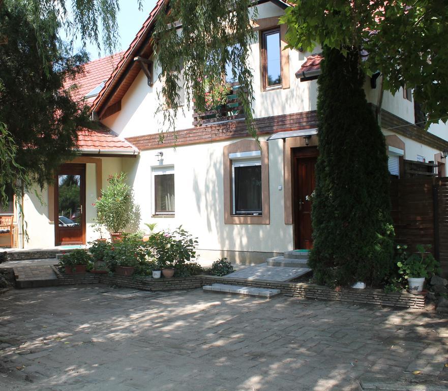 Vargapartman Szeged Exterior photo