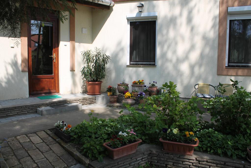 Vargapartman Szeged Exterior photo
